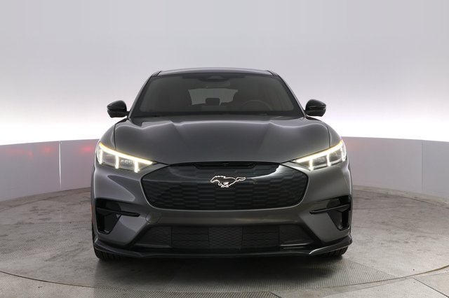2023 Ford Mustang Mach-E — photo 9 of 24