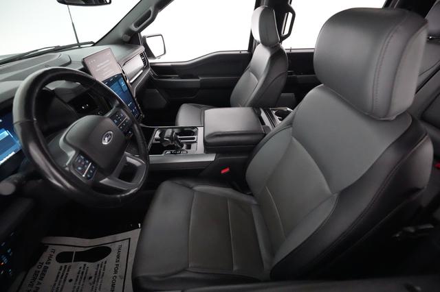 2023 Ford F-150 Lightning — photo 3 of 15