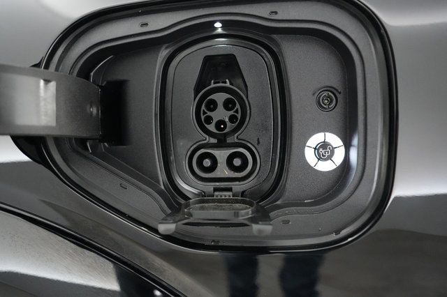 2025 Ford Mustang Mach-E — photo 8 of 21