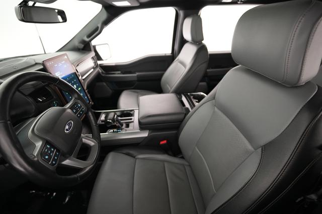 2022 Ford F-150 Lightning — photo 3 of 15