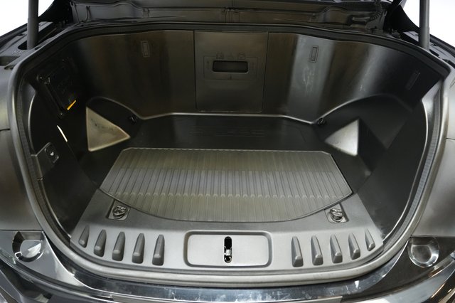 2022 Ford F-150 Lightning — photo 14 of 15