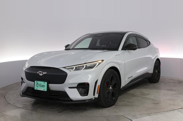 2022 Ford Mustang Mach-E — VIN 3FMTK4SE1NMA12312