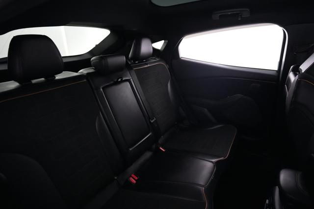 2022 Ford Mustang Mach-E — photo 4 of 21