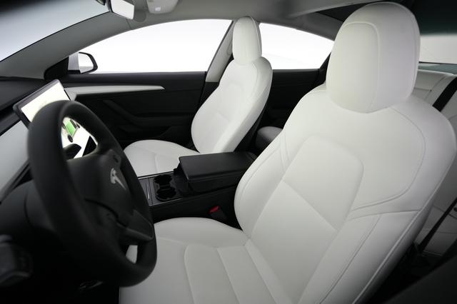 2022 Tesla Model 3 — photo 3 of 21