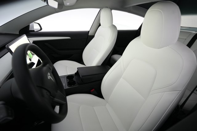 2022 Tesla Model 3 — photo 3 of 21