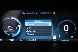 2023 Ford F-150 Lightning — photo 5 of 17