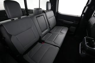 2023 Ford F-150 Lightning — photo 4 of 17