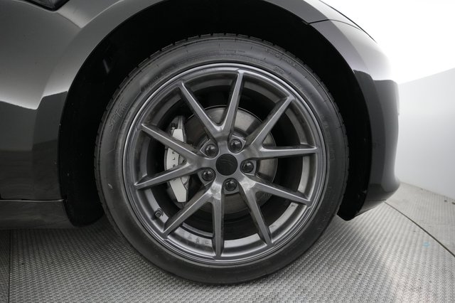 2023 Tesla Model 3 — photo 17 of 21