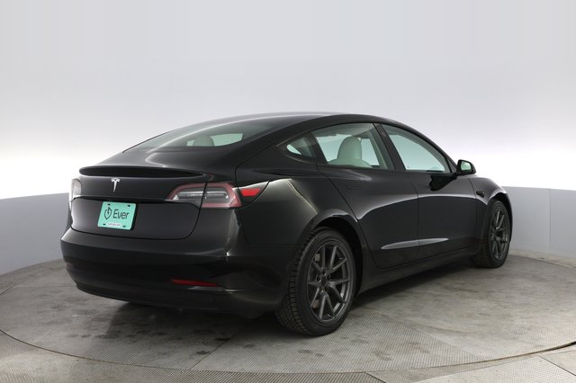 2023 Tesla Model 3 — photo 2 of 21