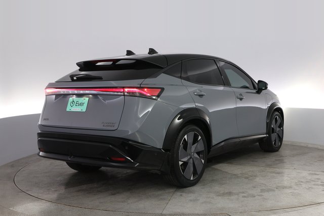 2023 Nissan Ariya — photo 2 of 23
