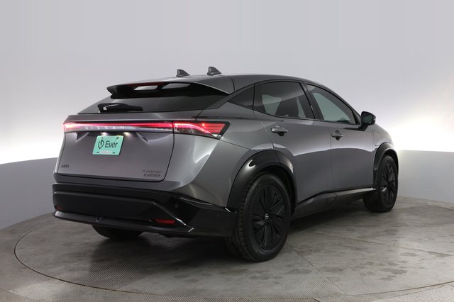 2023 Nissan Ariya — photo 2 of 25