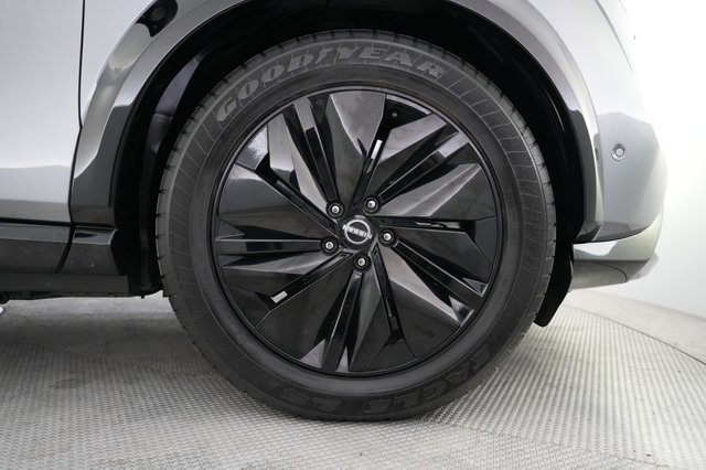 2023 Nissan Ariya — photo 16 of 25