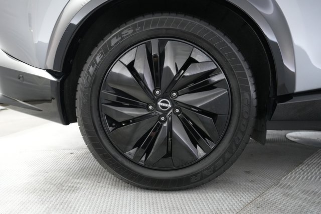 2023 Nissan Ariya — photo 15 of 25