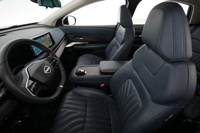 2023 Nissan Ariya — photo 3 of 25