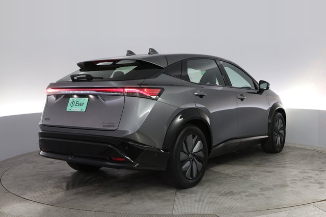 2024 Nissan Ariya — photo 2 of 22