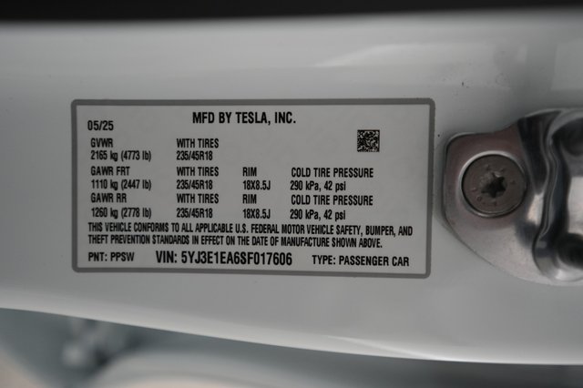 2025 Tesla Model 3 — photo 23 of 23