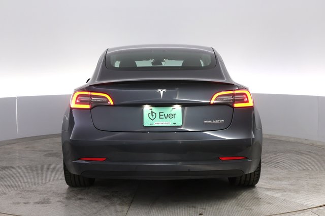 2022 Tesla Model 3 — photo 12 of 24