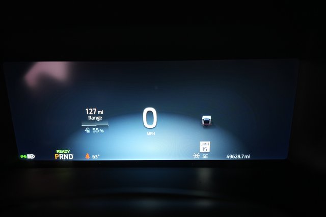 2023 Ford F-150 Lightning — photo 5 of 15