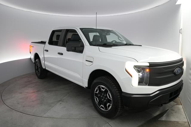 2022 Ford F-150 Lightning — VIN 1FT6W1EV4NWG06845