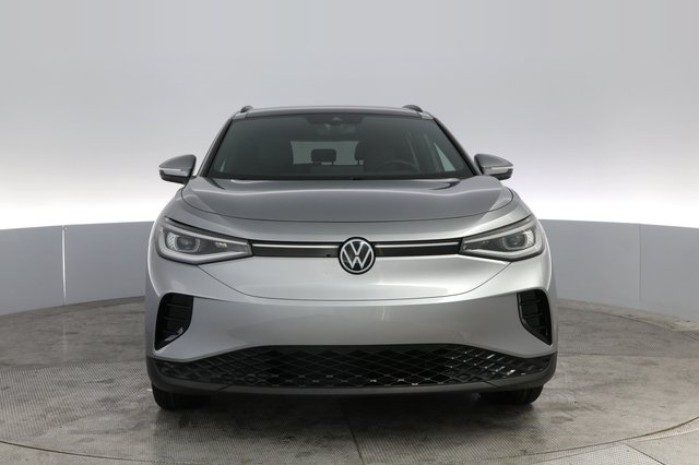 2023 Volkswagen ID.4 — photo 9 of 22
