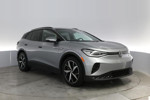 2023 Volkswagen ID.4 — photo 10 of 22