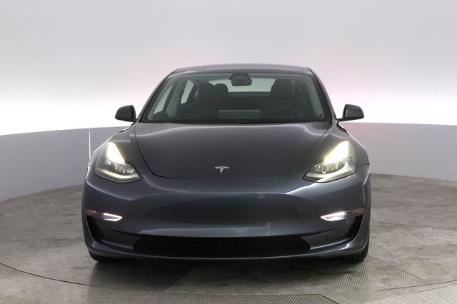 2023 Tesla Model 3 — photo 9 of 21