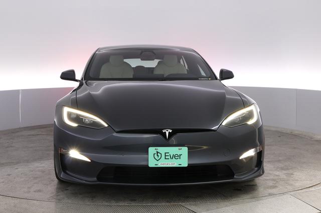 2023 Tesla Model S — photo 9 of 21