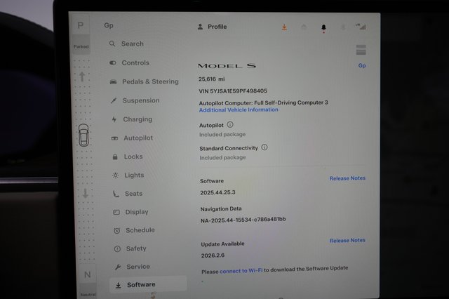 2023 Tesla Model S — photo 5 of 21