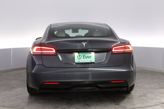 2023 Tesla Model S — photo 12 of 21