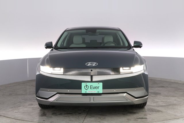2023 Hyundai IONIQ 5 — photo 9 of 23
