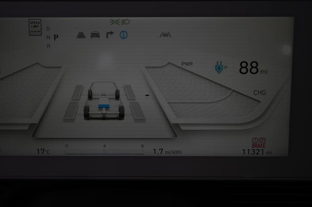 2023 Hyundai IONIQ 5 — photo 5 of 23