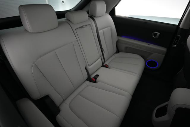 2023 Hyundai IONIQ 5 — photo 4 of 23