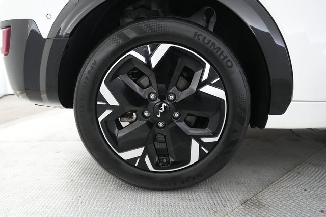 2023 Kia Niro EV — photo 7 of 21