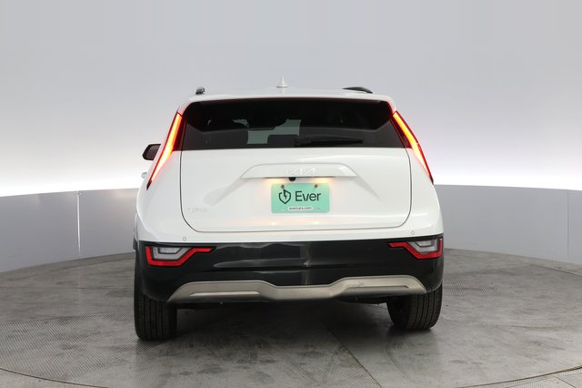 2023 Kia Niro EV — photo 12 of 21