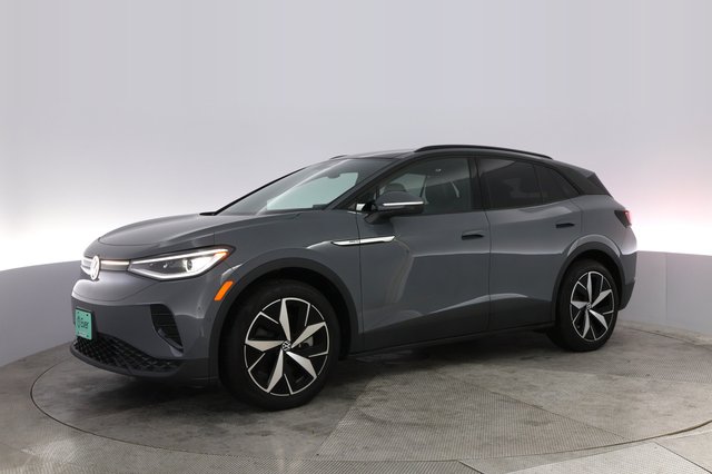2024 Volkswagen ID.4 — photo 14 of 20