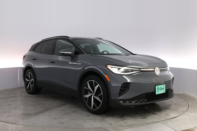 2024 Volkswagen ID.4 — photo 10 of 20