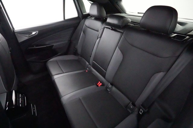 2024 Volkswagen ID.4 — photo 19 of 20