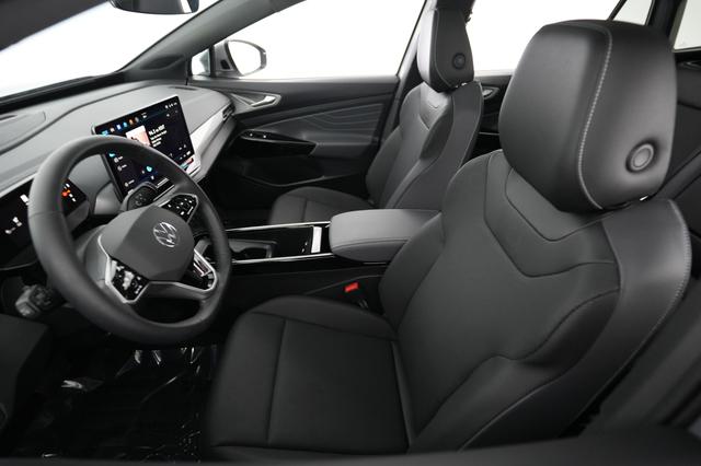 2024 Volkswagen ID.4 — photo 3 of 20