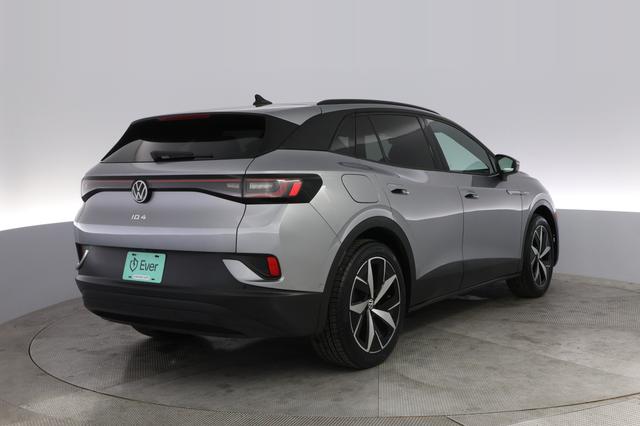 2024 Volkswagen ID.4 — photo 2 of 21