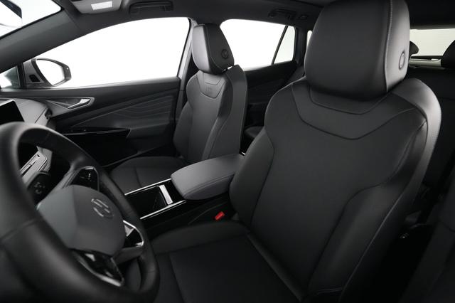 2024 Volkswagen ID.4 — photo 3 of 21