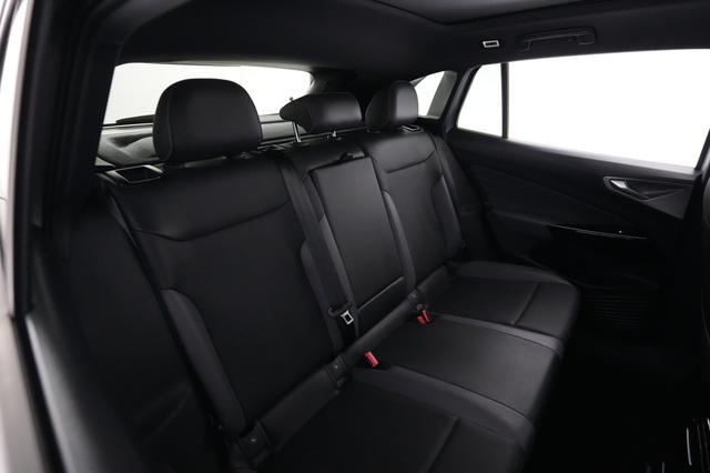 2024 Volkswagen ID.4 — photo 4 of 21