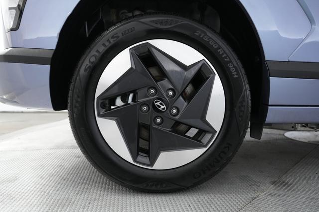 2024 Hyundai Kona Electric — photo 7 of 20