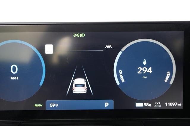 2024 Hyundai Kona Electric — photo 5 of 20