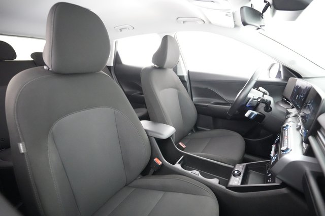 2024 Hyundai Kona Electric — photo 18 of 20
