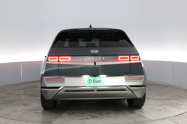 2024 Hyundai IONIQ 5 — photo 12 of 20