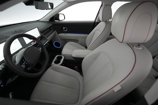 2024 Hyundai IONIQ 5 — photo 3 of 20