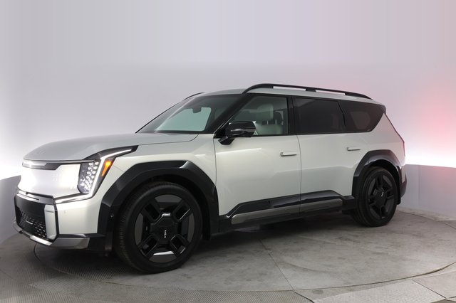 2024 Kia EV9 — photo 14 of 21