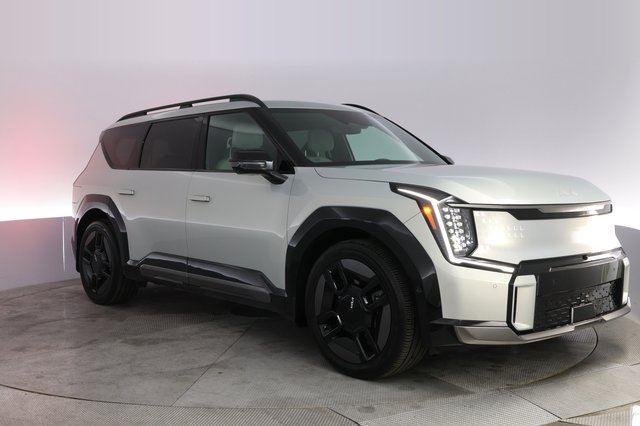 2024 Kia EV9 — photo 10 of 21
