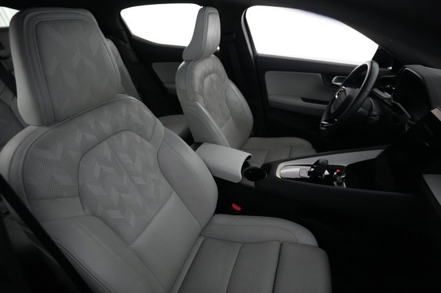 2024 Polestar 2 — photo 19 of 24