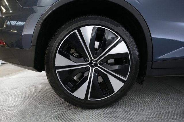2024 Polestar 2 — photo 17 of 24